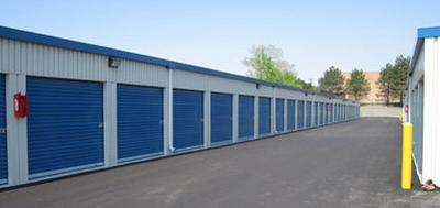 Storage Units at Secure Self Storage - 4590 Dufferin St North York ON